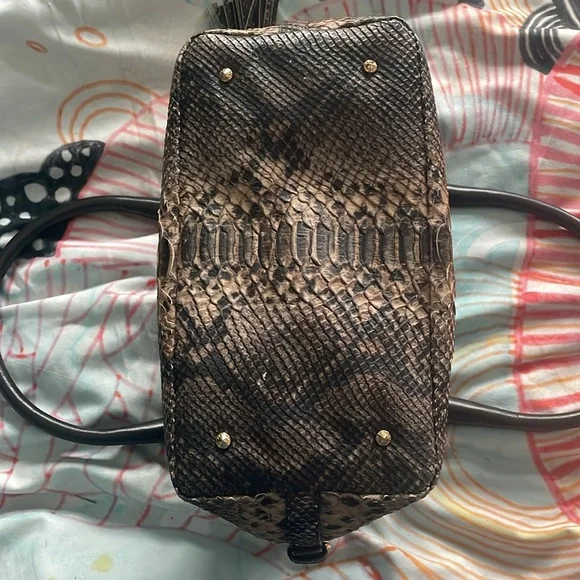 Stuart Weitzman Snake skin bag purse BRAND NEW HTF - Picture 5 of 11